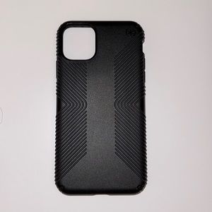 iPhone 11 pro max speck case